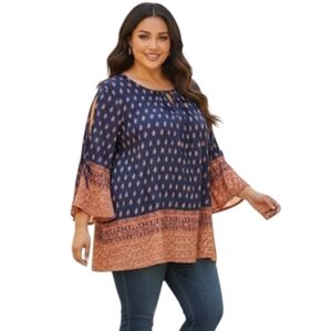Weekend Suzanne Betro Navy and Rust Women's Tunic Top